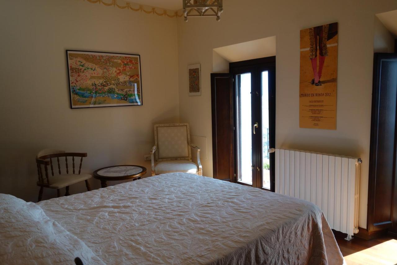 La Escondida Ronda, B&B Bagian luar foto