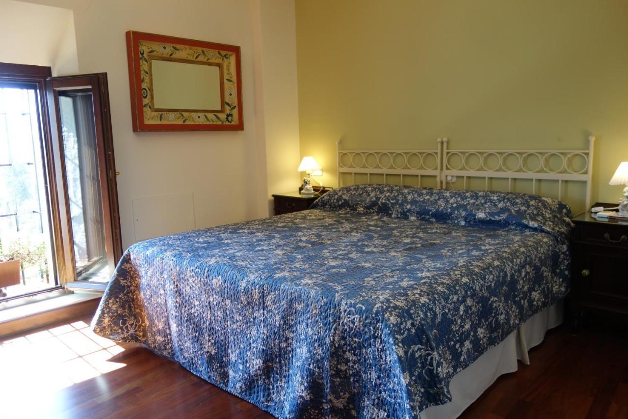 La Escondida Ronda, B&B Bagian luar foto