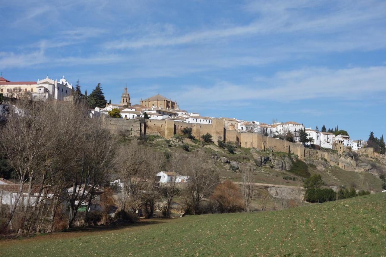La Escondida Ronda, B&B Bagian luar foto